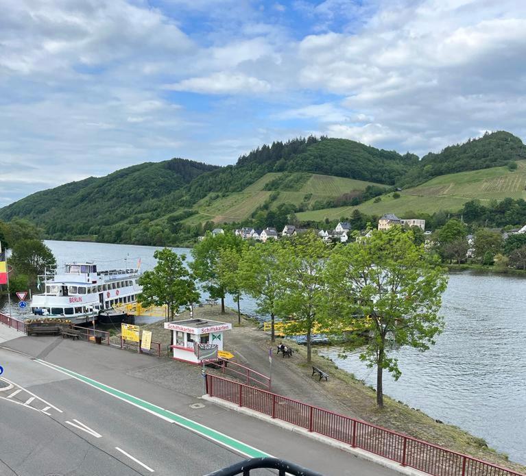 Moselresidenz Bellevue Alf Apartman Kültér fotó